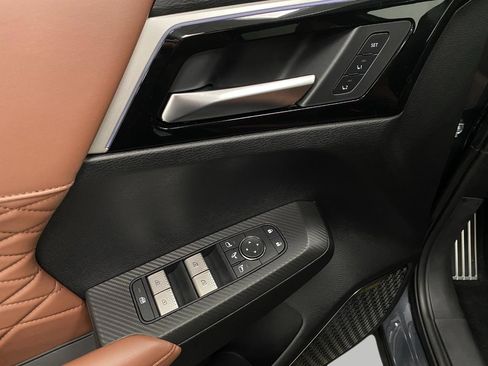 New 2025 Mitsubishi Outlander SEL image 32