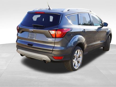 Used 2019 Ford Escape Titanium AWD/4WD image 3