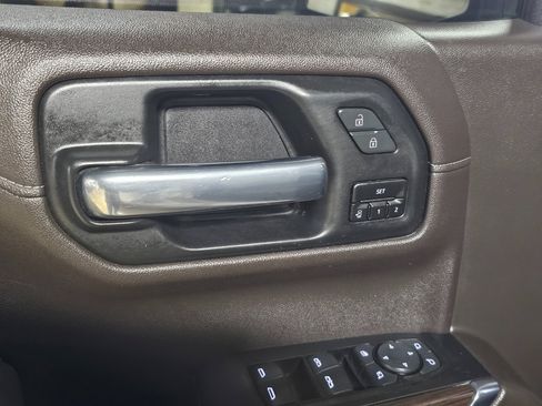 Used 2021 GMC Sierra 1500 SLT w/ SLT Premium Plus Package image 27