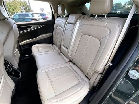 Used 2023 Lincoln Nautilus Reserve w/ Equipment Group 201A image 19