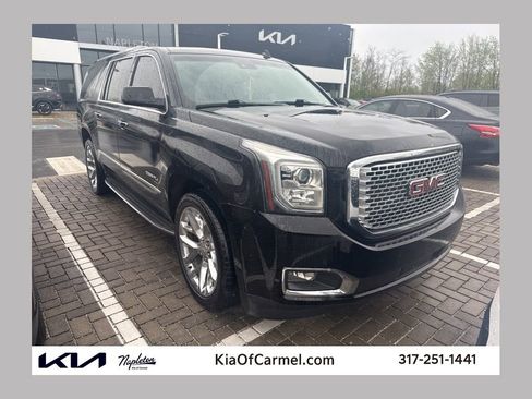 Used 2015 GMC Yukon XL Denali w/ Touring Package image 1