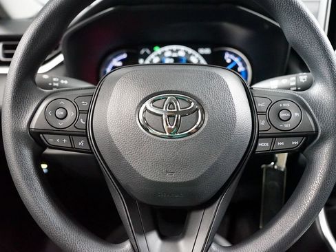 New 2025 Toyota RAV4 LE image 12