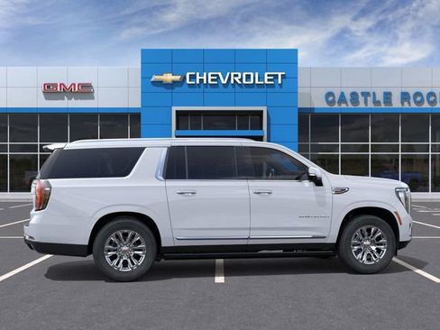 New 2026 GMC Yukon XL Denali w/ Sun & Power Step Package AWD/4WD image 5
