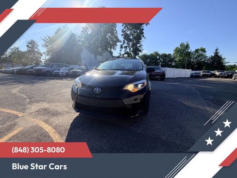 Used 2014 Toyota Corolla LE FWD image 1