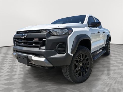 Used 2024 Chevrolet Colorado Trail Boss AWD/4WD image 1