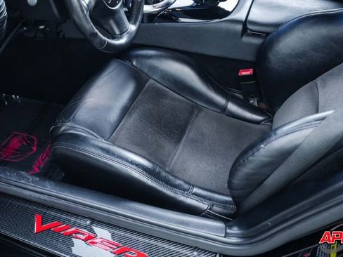 Used 2004 Dodge Viper SRT-10 image 62