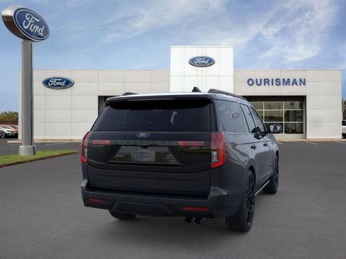 New 2026 Ford Expedition Platinum w/ Stealth Performance Package image 7