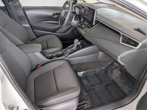 Used 2024 Toyota Corolla LE w/ LE Premium Package FWD image 20