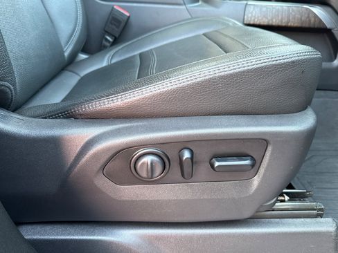 Used 2020 GMC Sierra 1500 Denali w/ Denali Premium Package image 24