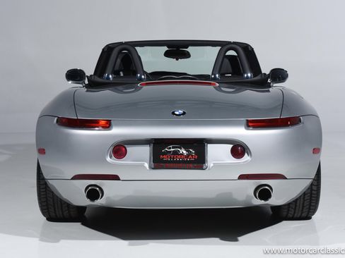 Used 2001 BMW Z8 image 6