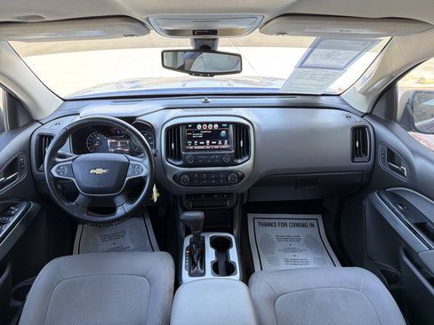Used 2016 Chevrolet Colorado LT w/ LT Convenience Package RWD image 11