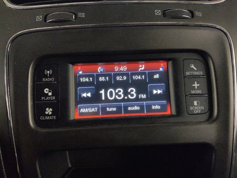 Used 2020 Dodge Journey SE w/ SE Popular Equipment Group image 25