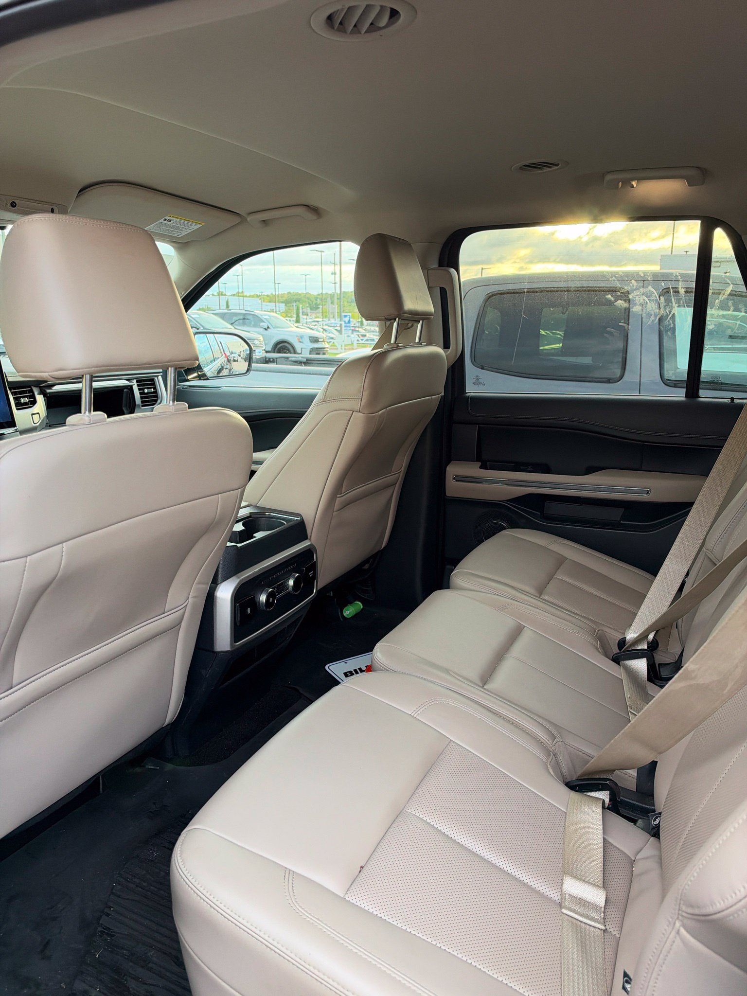 Certified 2022 Ford Expedition XLT AWD/4WD image 6
