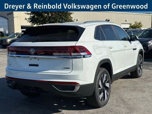 New 2025 Volkswagen Atlas Cross Sport SE image 7