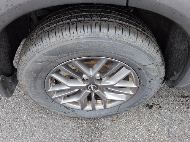 Used 2025 Nissan Rogue S FWD image 9