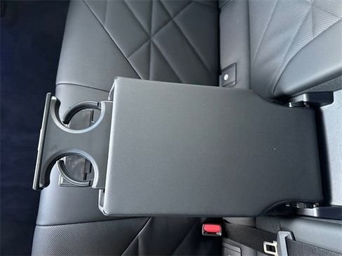 Certified 2025 BMW iX xDrive50 image 26