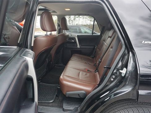 Used 2016 Toyota 4Runner Limited image 12