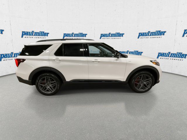 Used 2026 Ford Explorer ST-Line w/ ST-Line Street Pack AWD/4WD image 12