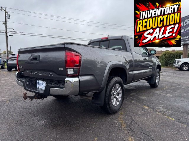 Used 2018 Toyota Tacoma SR5 AWD/4WD image 28