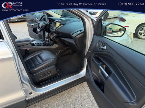 Used 2017 Ford Escape Titanium FWD image 23