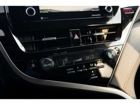 Used 2024 Toyota Camry SE FWD image 24