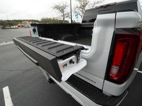 Used 2026 GMC Sierra 1500 Denali Ultimate image 11
