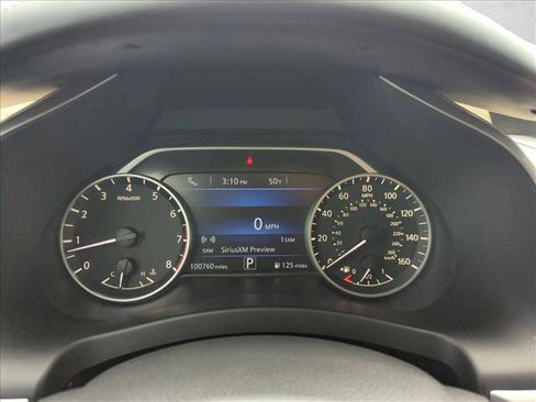 Used 2019 Nissan Murano SV w/ Premium Package image 11