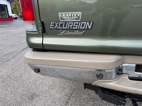 Used 2002 Ford Excursion Limited image 32