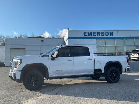 Certified 2024 GMC Sierra 3500 AT4 w/ AT4 Premium Plus Package image 4