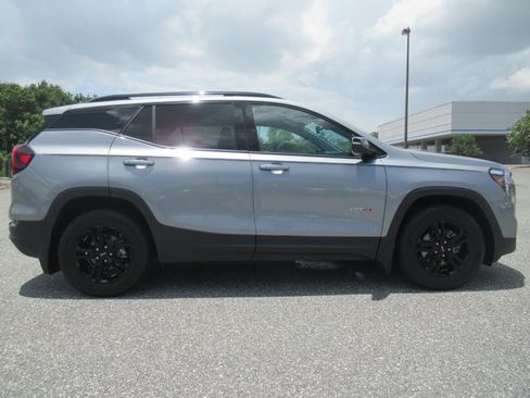 Used 2023 GMC Terrain AT4 w/ Tech Package AWD/4WD image 2