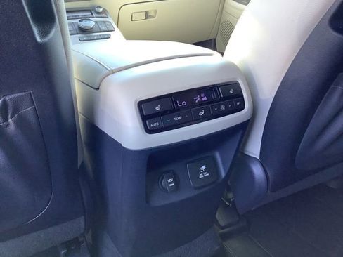 Used 2022 Hyundai Palisade SEL w/ Premium Package image 27