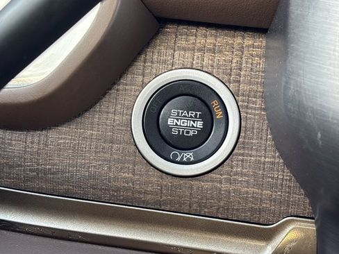 Used 2024 RAM 3500 Limited w/ Safety Group image 35