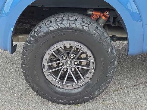 Used 2020 Ford F150 Raptor w/ Equipment Group 802A Luxury AWD/4WD image 7