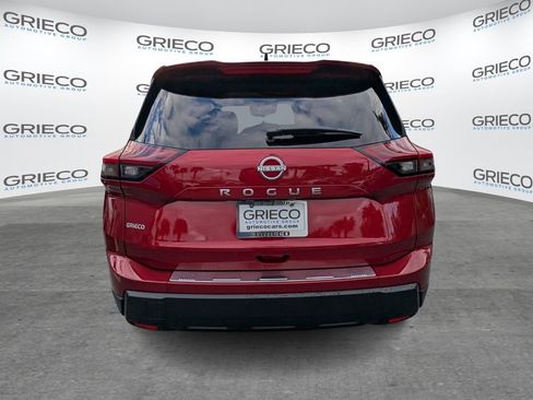 Certified 2026 Nissan Rogue SV w/ Cold Weather Package image 6