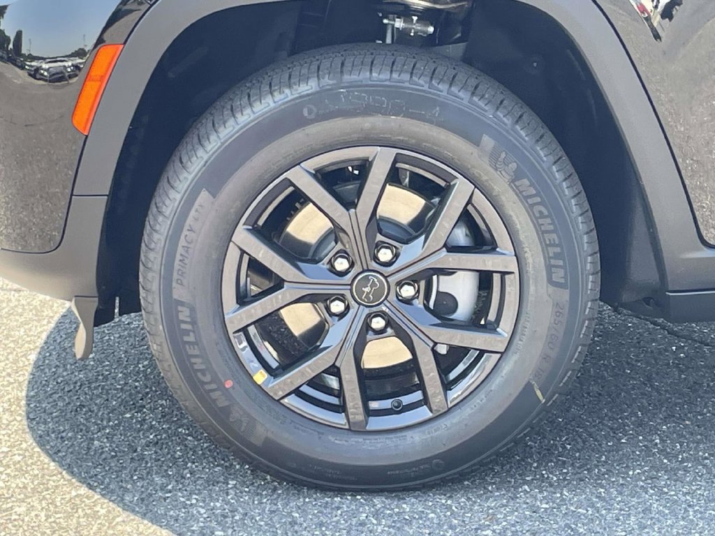 New 2027 Jeep Grand Cherokee 4WD image 11