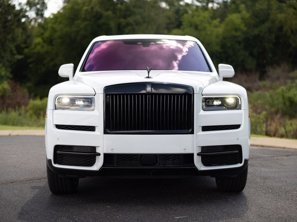 Used 2022 Rolls-Royce Cullinan Black Badge w/ Dark Exterior Package AWD/4WD image 12