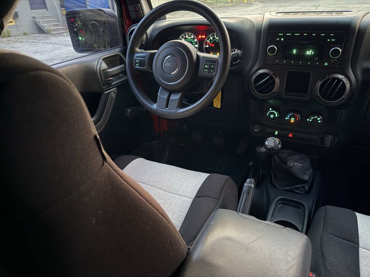 Used 2011 Jeep Wrangler Sport AWD/4WD image 27