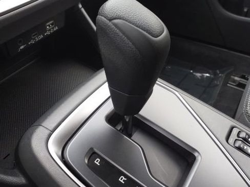 Certified 2024 Subaru Crosstrek 2.0i Premium AWD/4WD image 20