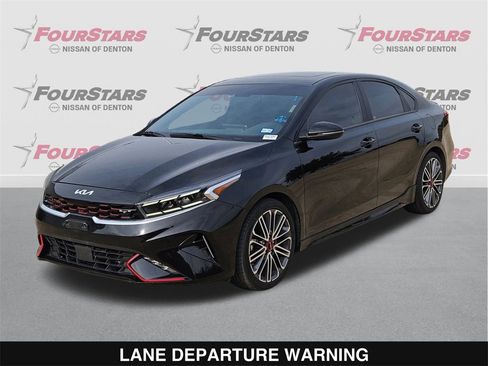 Used 2023 Kia Forte GT w/ GT2 Package image 9