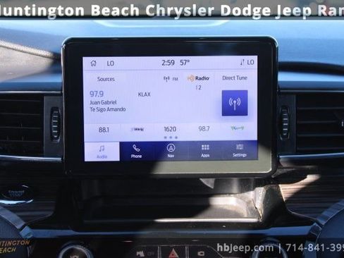 Used 2023 Ford Explorer Limited image 12