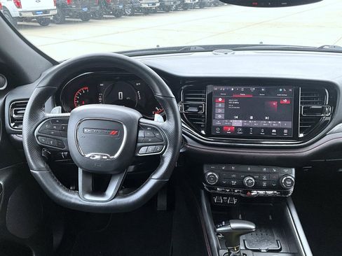 Used 2025 Dodge Durango GT image 12
