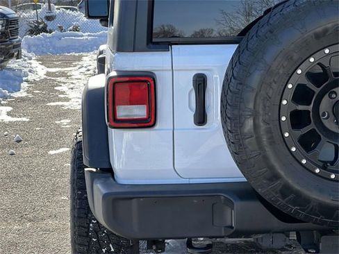 Certified 2021 Jeep Wrangler Unlimited Sport S image 10
