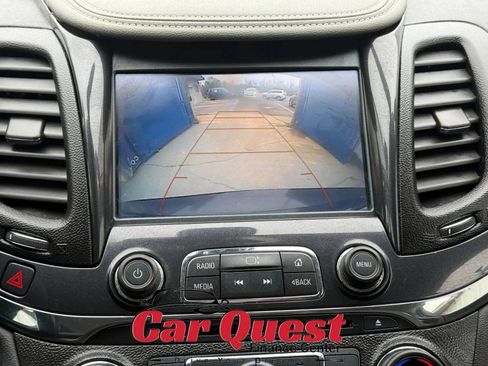 Used 2018 Chevrolet Impala LT FWD image 29