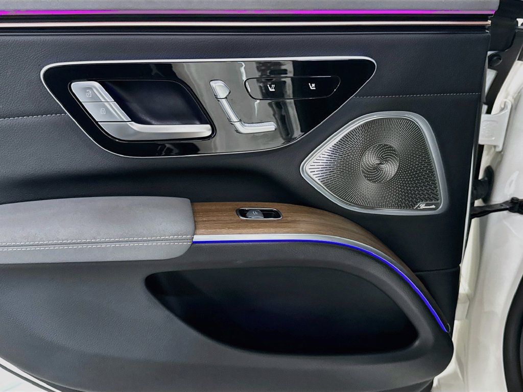 Certified 2023 Mercedes-Benz EQS AMG 4MATIC image 29