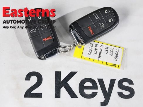 Used 2022 Jeep Compass Latitude w/ Convenience Group AWD/4WD image 25