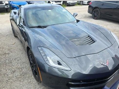 Used 2017 Chevrolet Corvette Stingray Coupe w/ 2LT Preferred Equipment Group RWD image 2