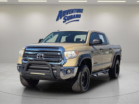 Used 2017 Toyota Tundra SR5 w/ TRD Off Road Package AWD/4WD image 2