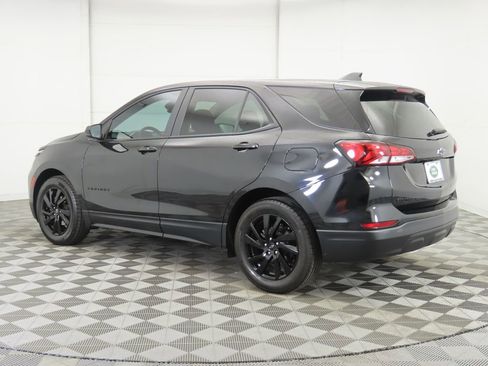 Used 2024 Chevrolet Equinox LS w/ LS Convenience Package image 7