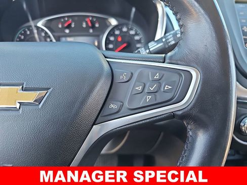 Used 2022 Chevrolet Equinox LT image 18