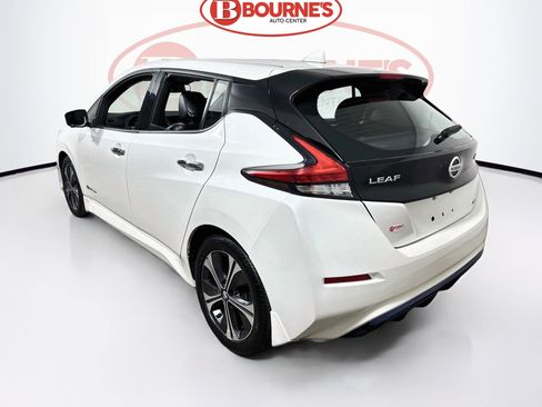 Used 2018 Nissan Leaf SL w/ SL Technology Package FWD image 9